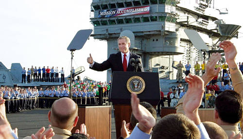 Une belle photo : Bush en Irak